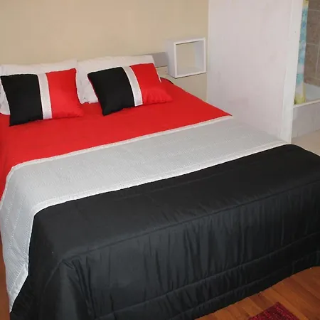 Guest House Esperanca 2*